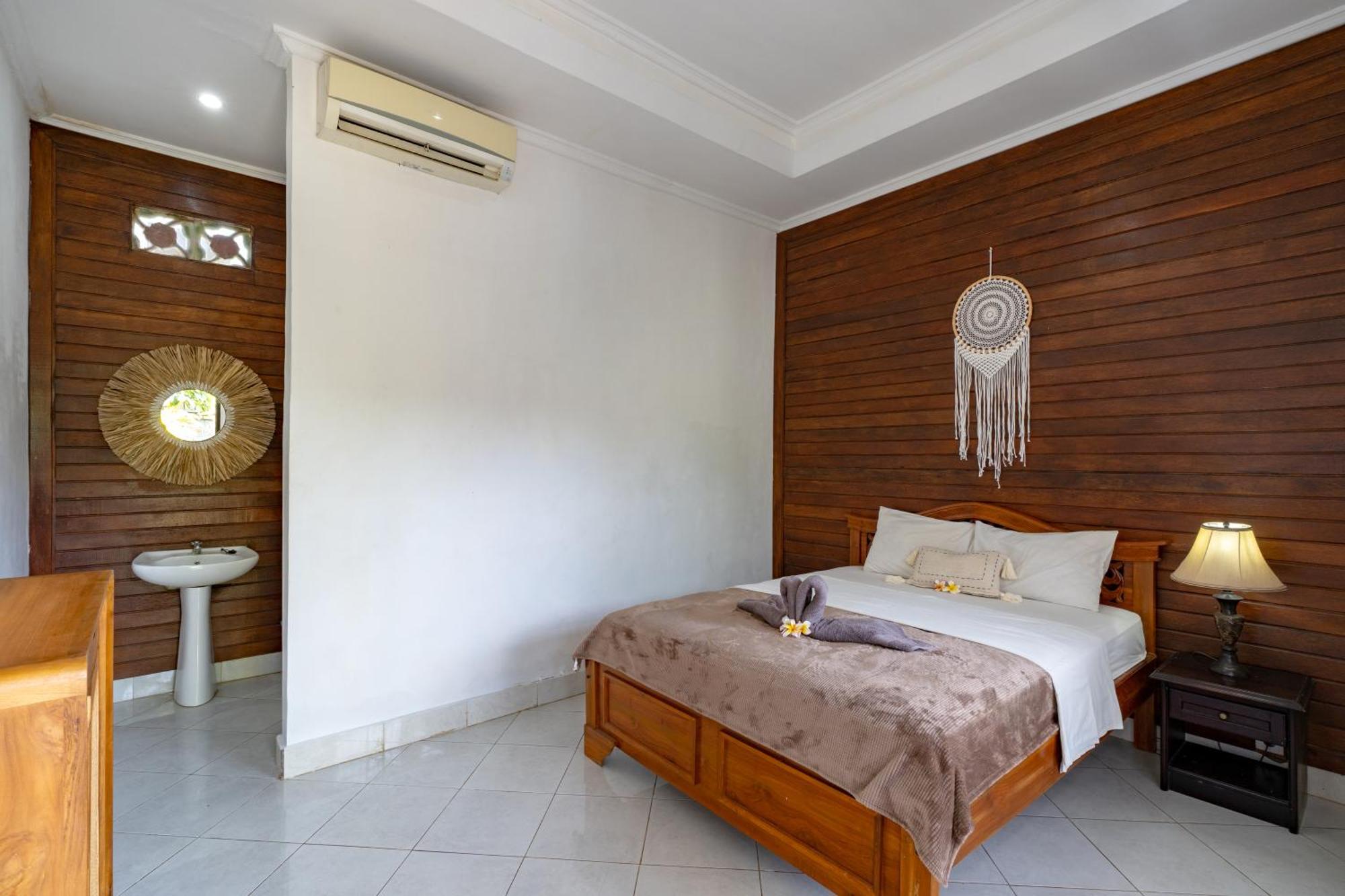 Widia Homestay Nusa Lembongan Dış mekan fotoğraf